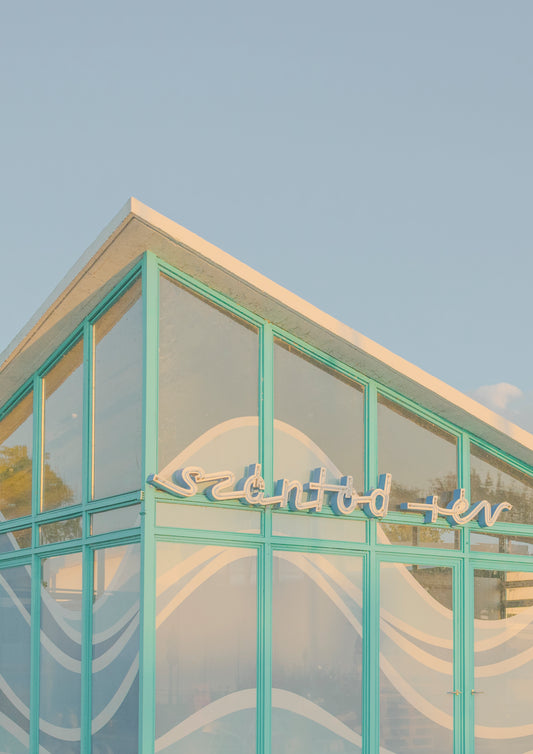 Egyszer sokat vártam itt valakire, aki a 8.15-ös komppal jött volna